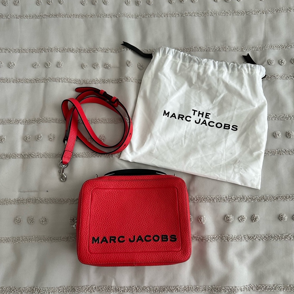 Marc Jacobs Vibrant Red Shoulder Bag